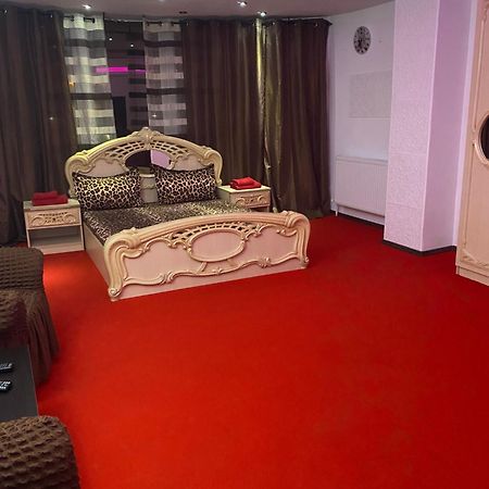 Karra Hotels Voluntari Eksteriør bilde