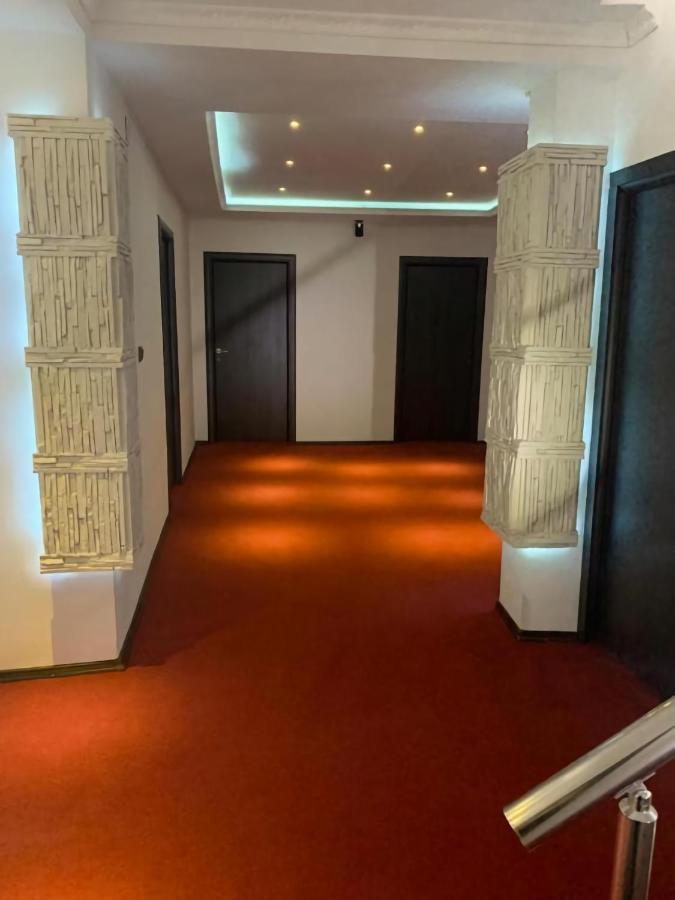 Karra Hotels Voluntari Eksteriør bilde